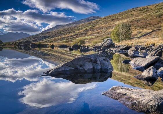 lake, mountain, reflection-6005928.jpg
